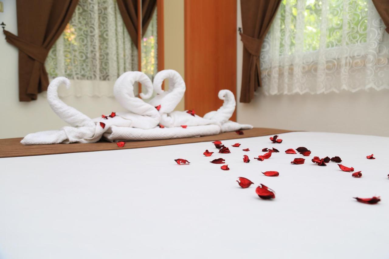 Tunays Pansiyon Bed & Breakfast Çıralı Cameră foto
