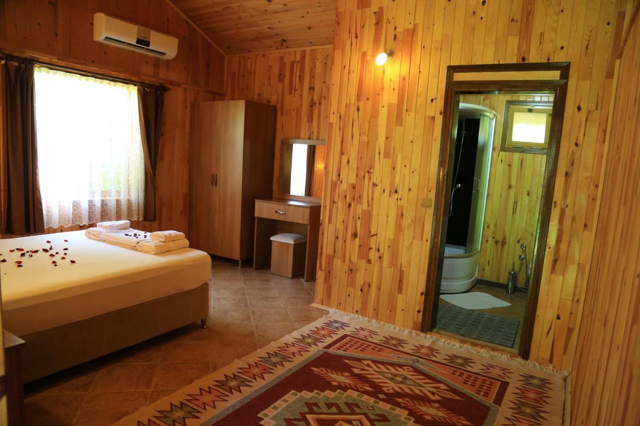Tunays Pansiyon Bed & Breakfast Çıralı Cameră foto
